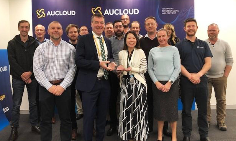 AUCloud celebrates with VMware Cloud Verified recognition