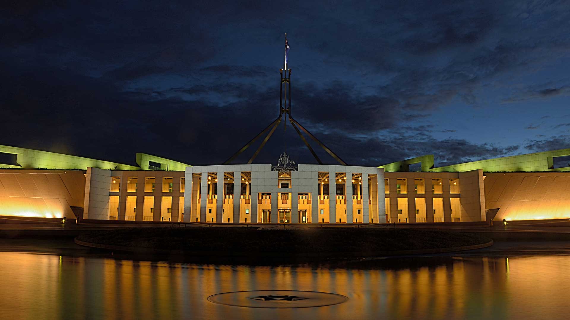 Virtual Desktop for the Government Sector: Some Key Considerations